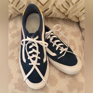 Men’s Vans Style 112 Pro in the Reflecting Pond/White colorway w/ yellow accents